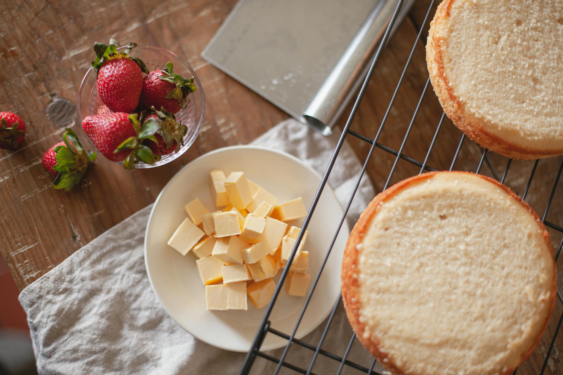 Perbedaan Mentega Margarin Dan Butter
